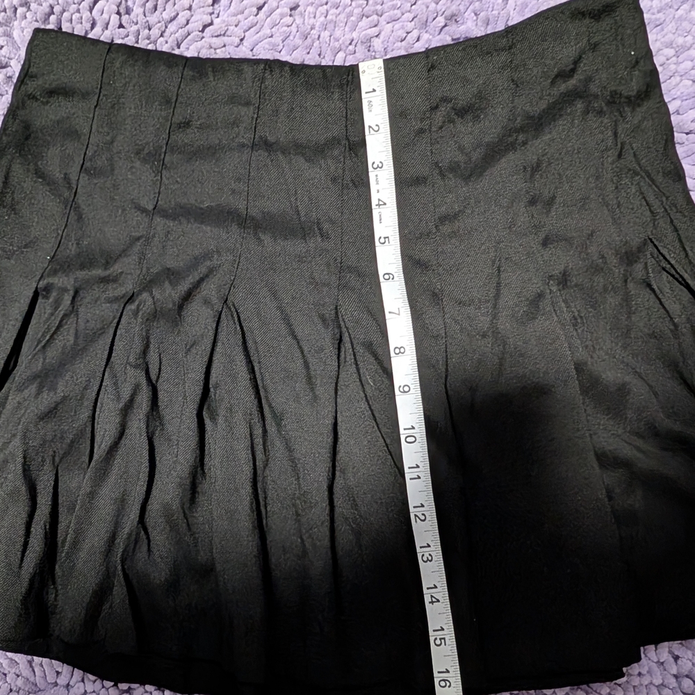*Sold*Ardene Black Pleated Skater Skirt - Picture 6 of 6